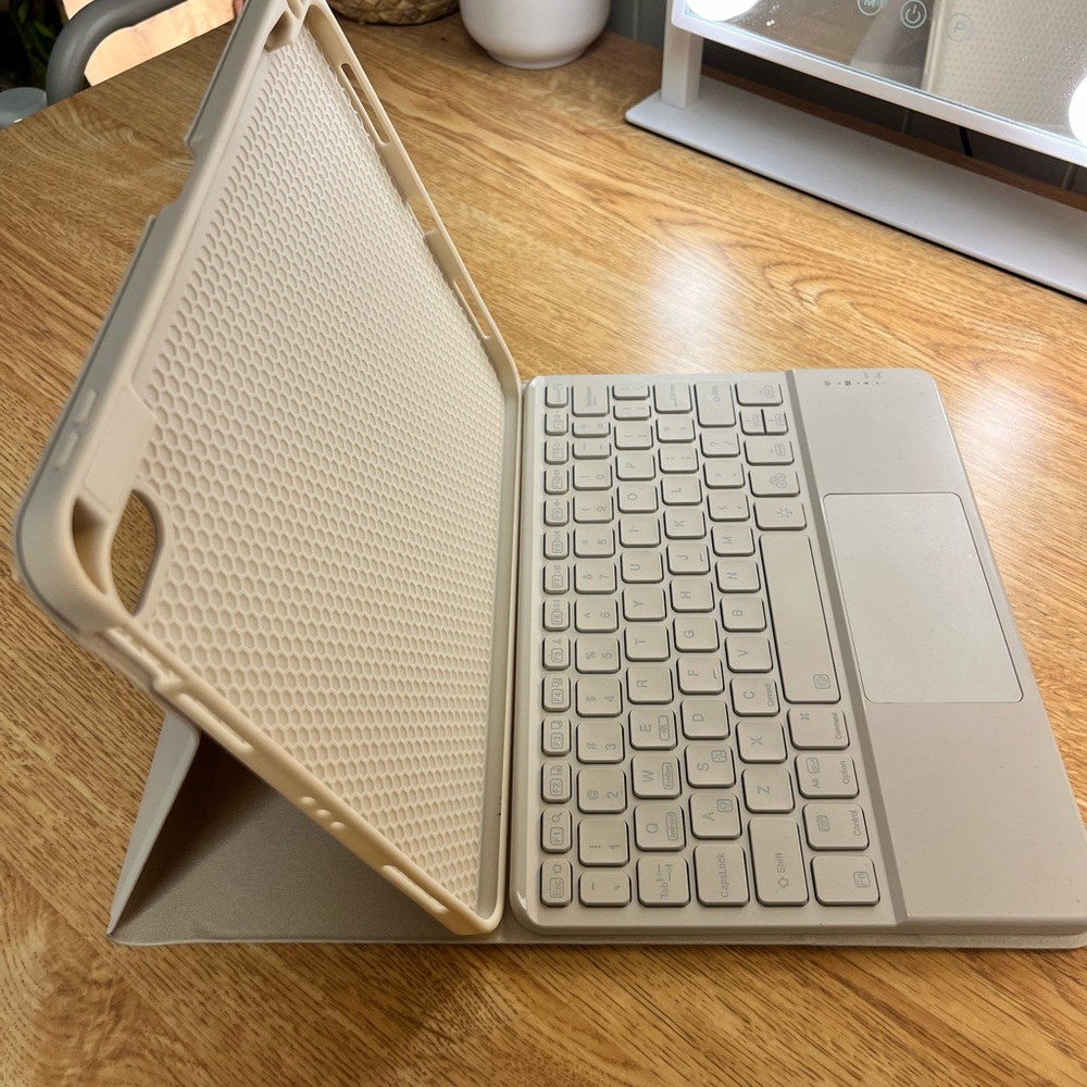 Beige iPad Air Keyboard Case with Stand and keyboard